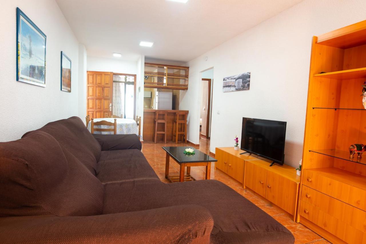 Casa Sami Apartment Арона Екстериор снимка